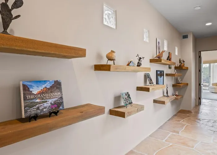 Desert Cascade By Avantstay Holiday home
