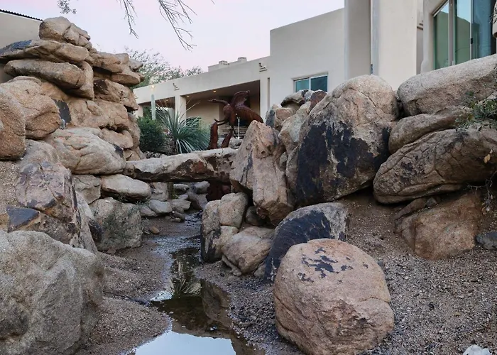 Desert Cascade By Avantstay Holiday home *